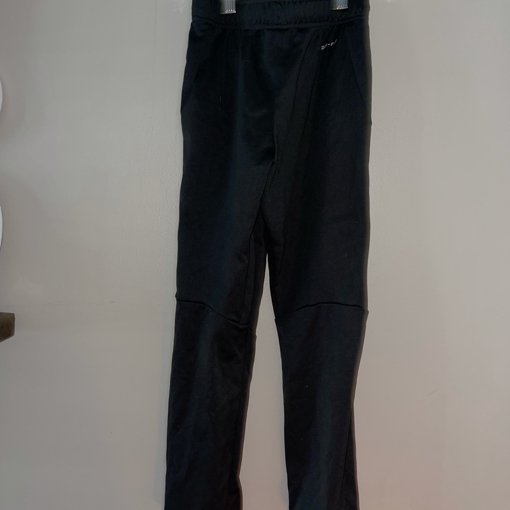 boys nike sweatpants